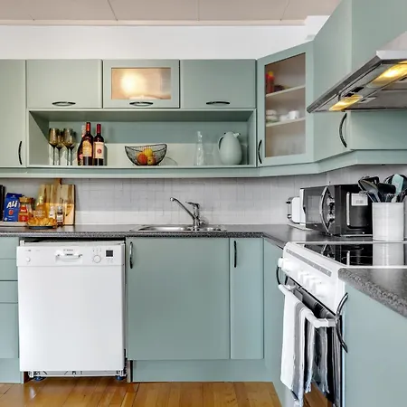 The Arctic Pearl I Near Center I Free Parking Tromsø