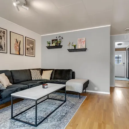 The Arctic Pearl I Near Center I Free Parking Apartment Tromsø